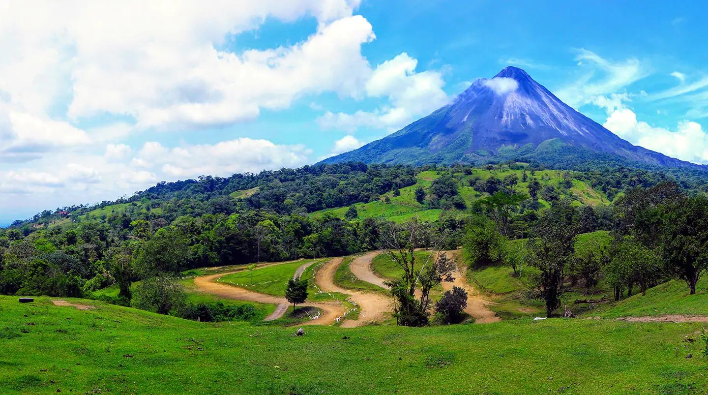 ARENAL VOLCANO, PUERTO CALDERA, COSTA RICA